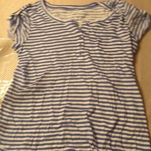 New York and company Blue and white striped T-shirt. NWT MEDIUM